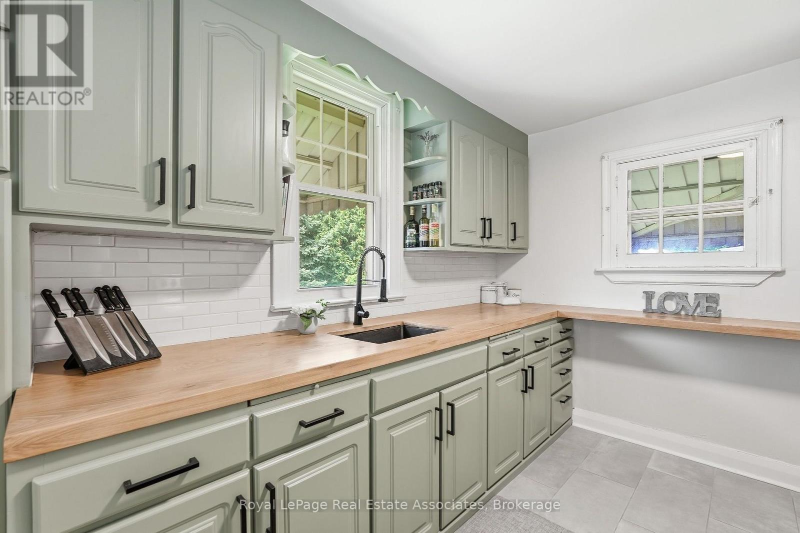 96 Huxley Avenue S, Hamilton, Ontario  L8K 2P8 - Photo 24 - X13670318