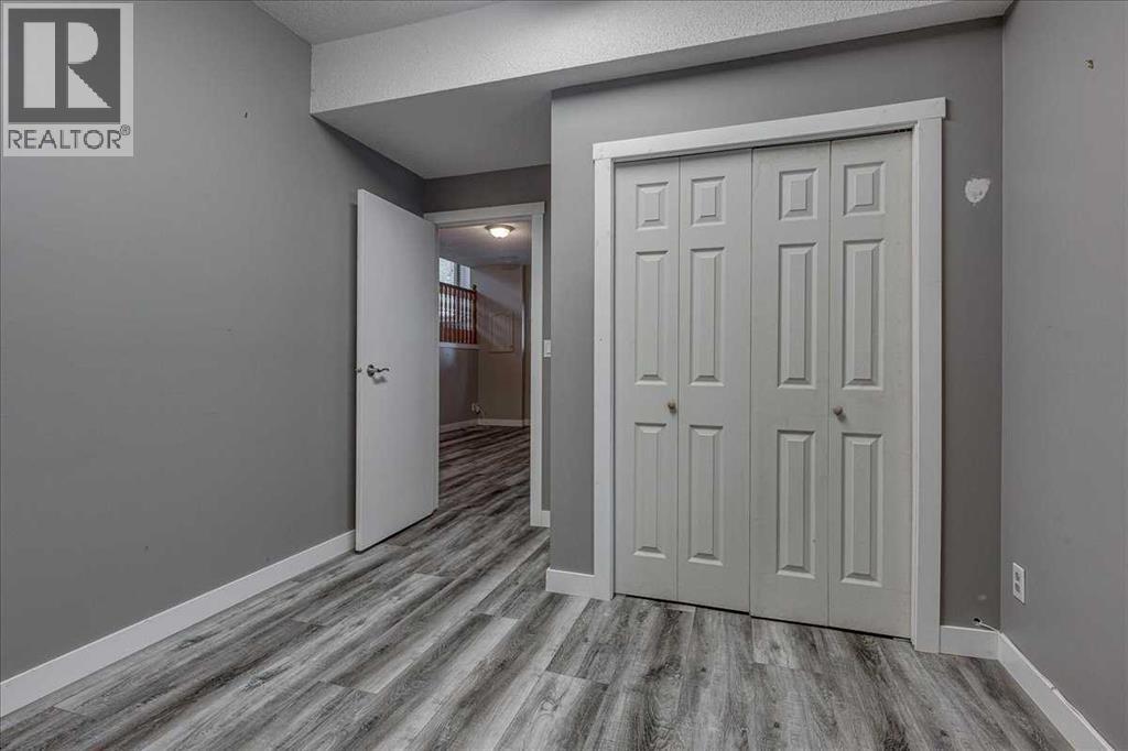 134 Douglas Avenue, Red Deer, Alberta  T4R 2G6 - Photo 35 - A2335920