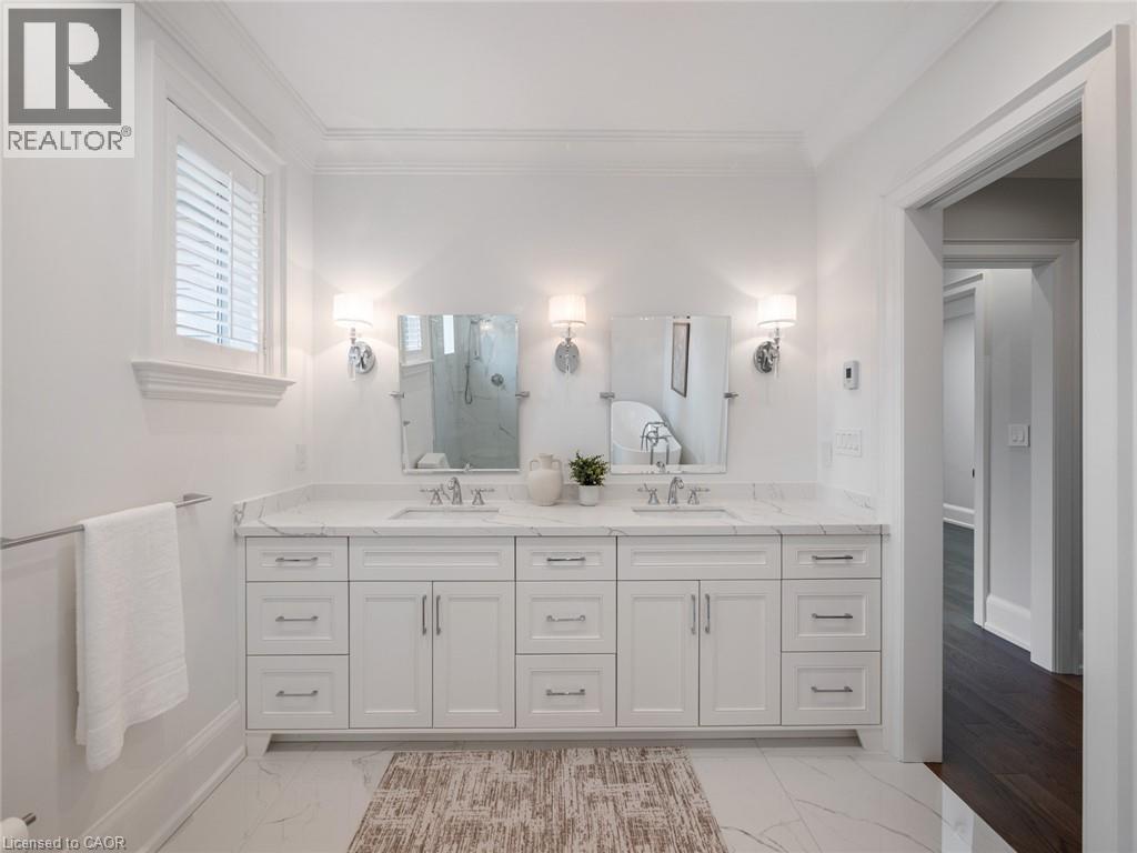 1077 Bridge Road, Oakville, Ontario  L6L 2B6 - Photo 36 - 40850482