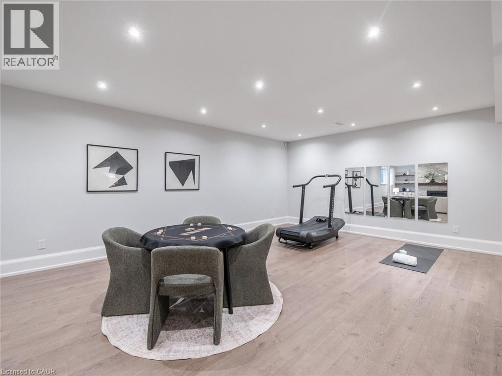 1077 Bridge Road, Oakville, Ontario  L6L 2B6 - Photo 41 - 40850482