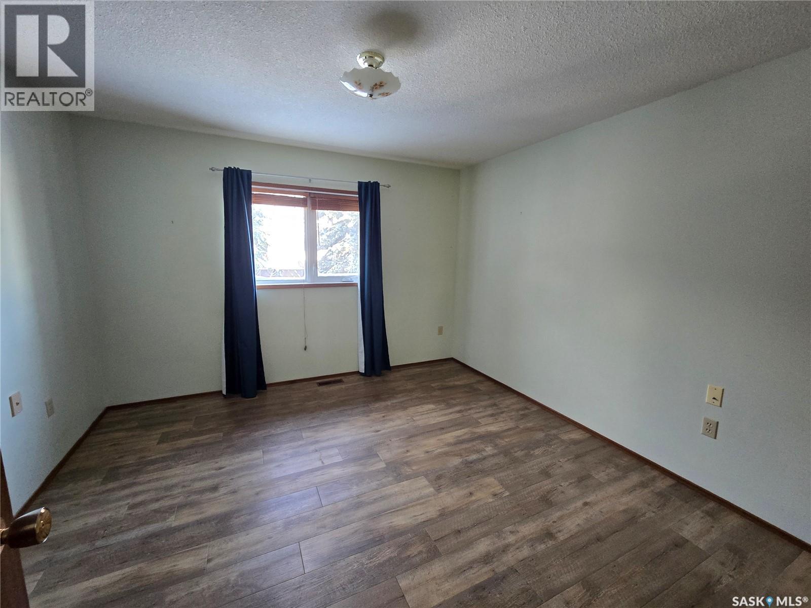 106 Alexander Bay, Kipling, Saskatchewan  S0G 2S0 - Photo 44 - SK025246