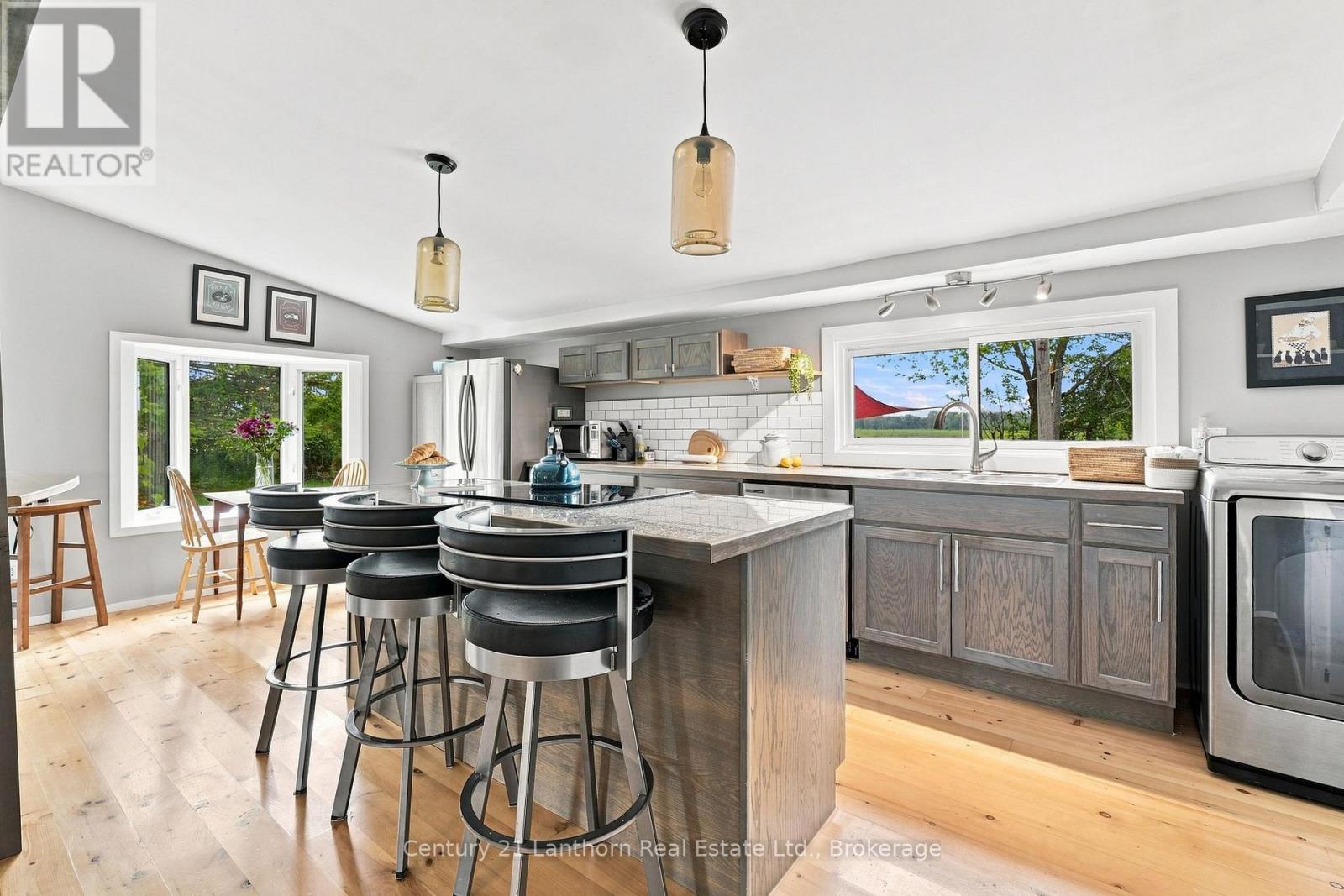 1083 County Road 5, Prince Edward County, Ontario  K0K 2T0 - Photo 6 - X13672090