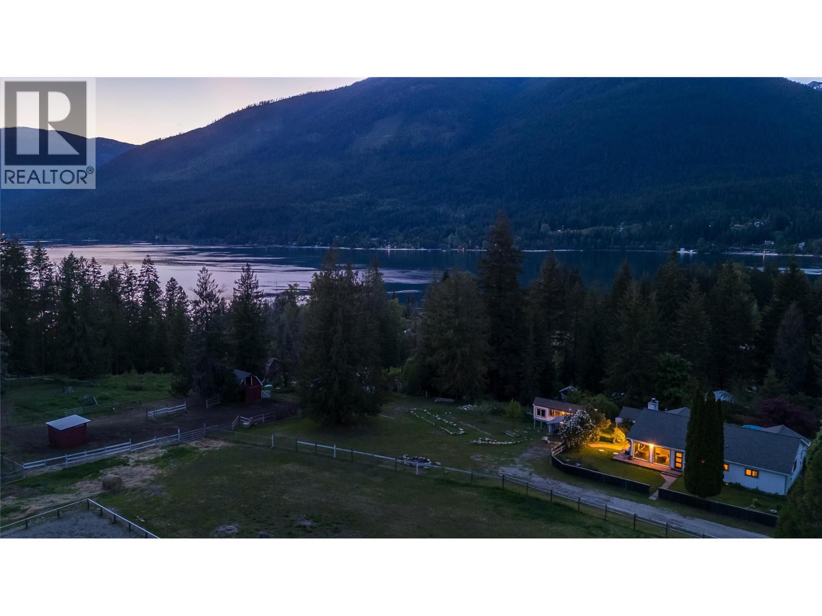 765 Lewis Road, Harrop, British Columbia V1L 6P7 - Photo 50 - 10387622