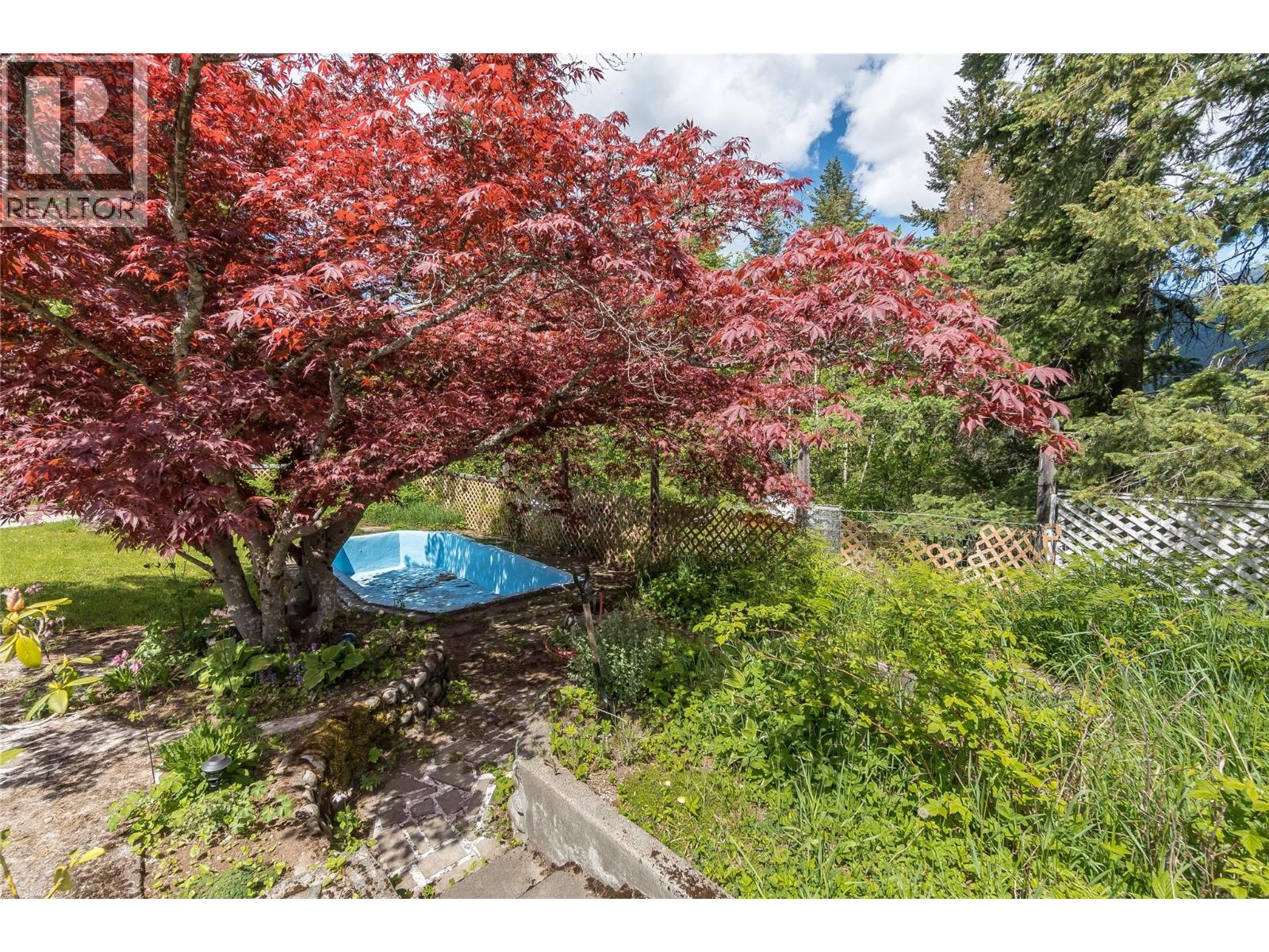 765 Lewis Road, Harrop, British Columbia V1L 6P7 - Photo 63 - 10387622