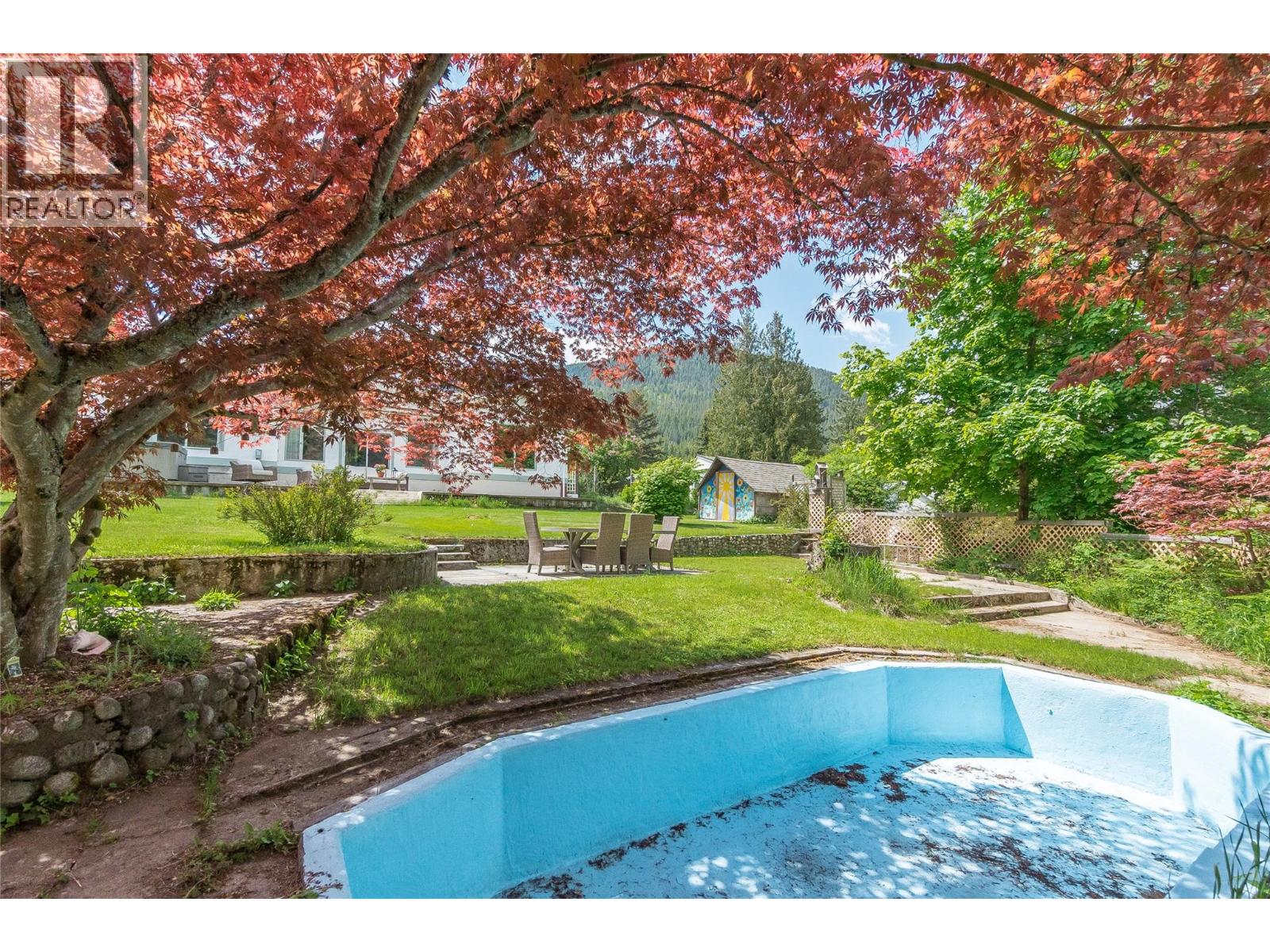 765 Lewis Road, Harrop, British Columbia V1L 6P7 - Photo 64 - 10387622