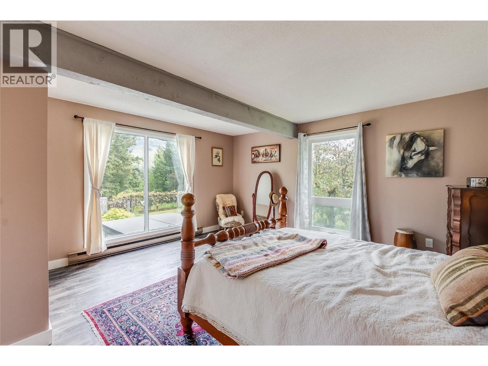 765 Lewis Road, Harrop, British Columbia V1L 6P7 - Photo 21 - 10387622