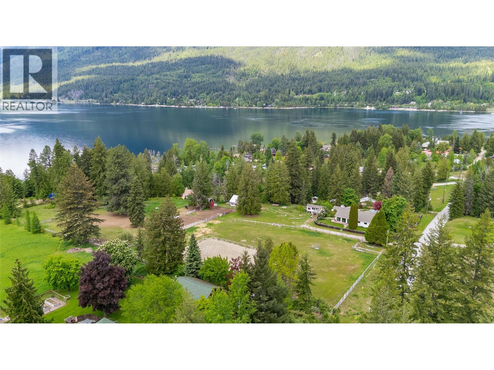 765 Lewis Road, Harrop, British Columbia V1L 6P7 - Photo 36 - 10387622