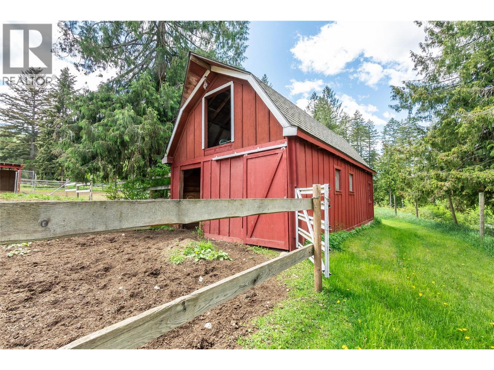 765 Lewis Road, Harrop, British Columbia V1L 6P7 - Photo 78 - 10387622