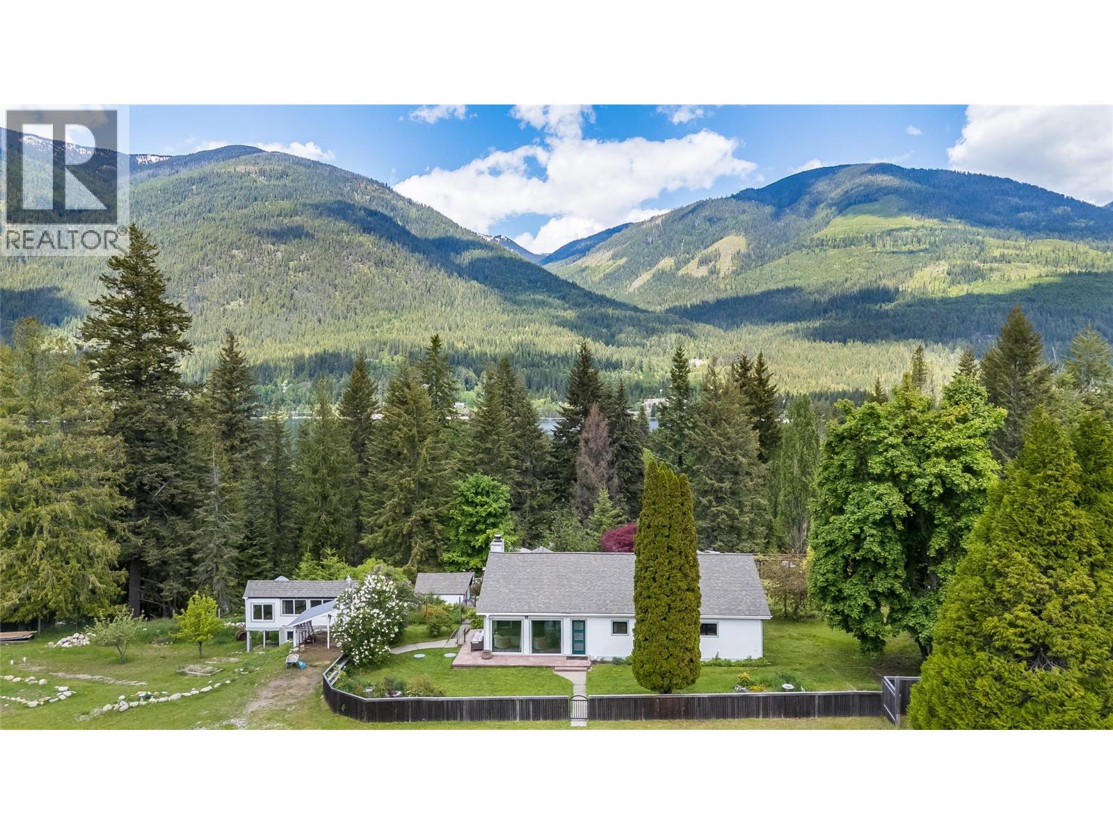 765 Lewis Road, Harrop, British Columbia V1L 6P7 - Photo 42 - 10387622