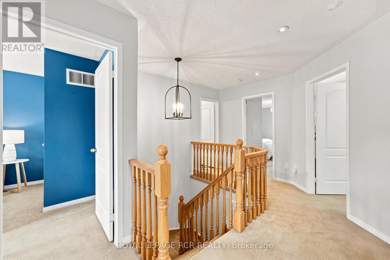 70 Millcliff Circle, Aurora, Ontario  L4G 7N9 - Photo 25 - N13672098