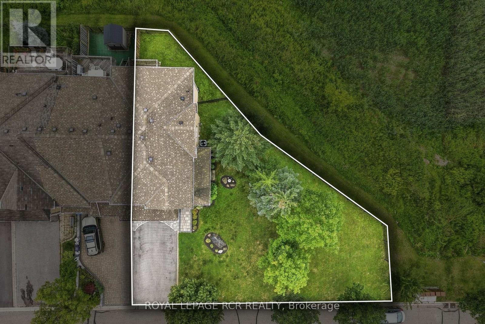 70 Millcliff Circle, Aurora, Ontario  L4G 7N9 - Photo 37 - N13672098