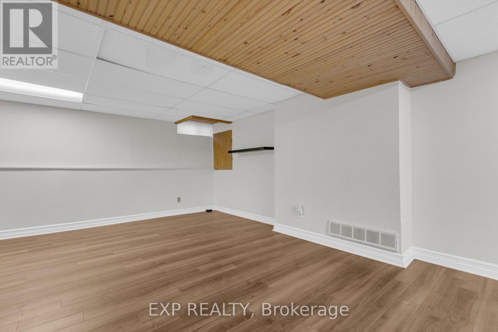 7 Sundback Lane, Ottawa, Ontario  K2L 2W9 - Photo 21 - X13672068