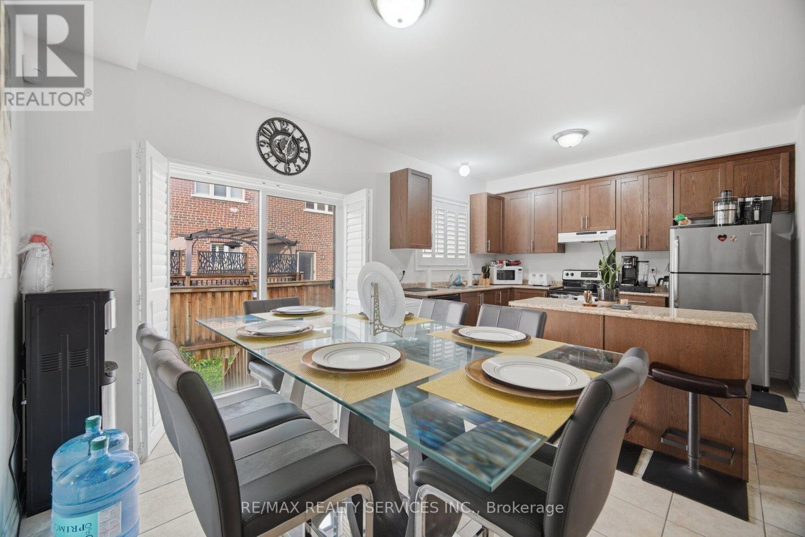 25 Yately Street, Brampton, Ontario  L7A 4R9 - Photo 15 - W13672074