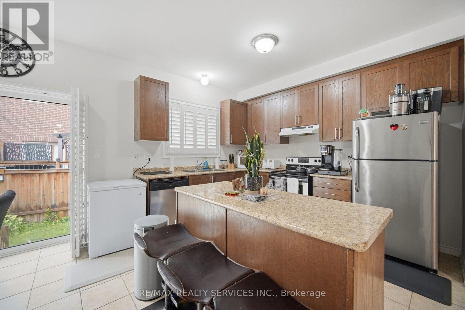25 Yately Street, Brampton, Ontario  L7A 4R9 - Photo 16 - W13672074