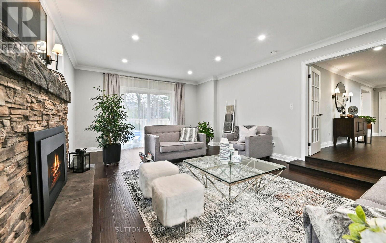 1095 Geran Crescent, Mississauga, Ontario  L5H 4A9 - Photo 7 - W13672084