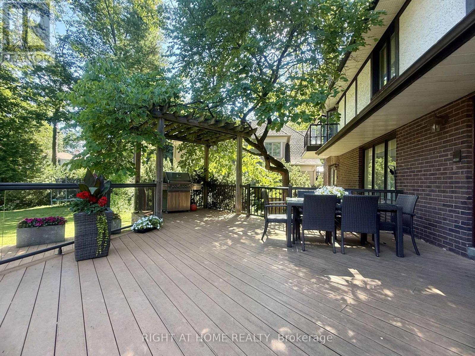 2123 Gordon Drive, Mississauga, Ontario  L5B 1S6 - Photo 46 - W13672136