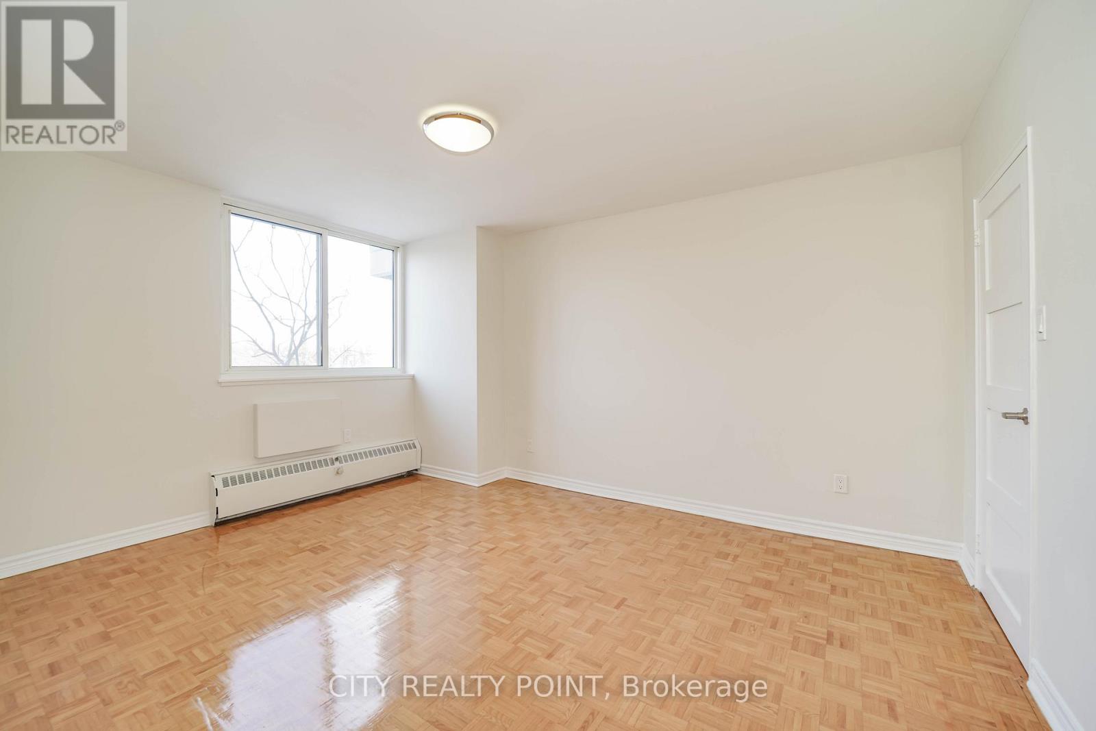 202 - 10 Shallmar Boulevard, Toronto, Ontario  M5N 1J4 - Photo 11 - C13670422