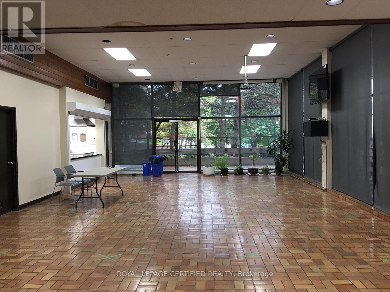 1208 - 1 Massey Square, Toronto, Ontario  M4C 5L4 - Photo 31 - E13670474