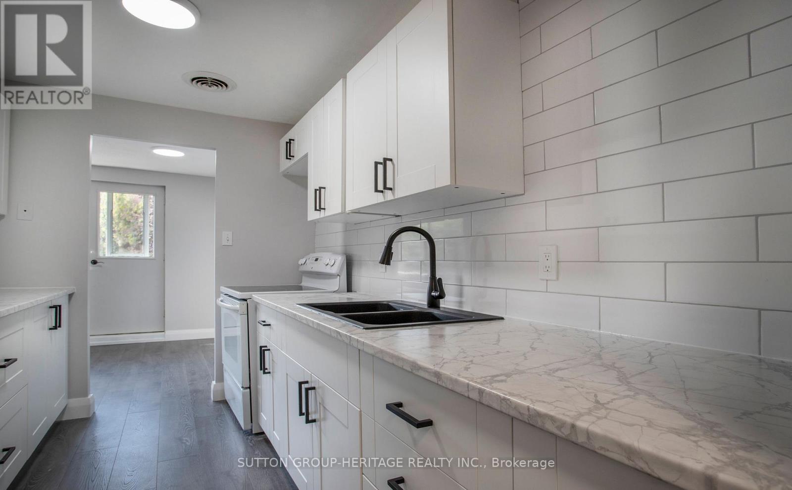 301 - 936 Glen Street, Oshawa, Ontario  L1J 5Z7 - Photo 16 - E13670426