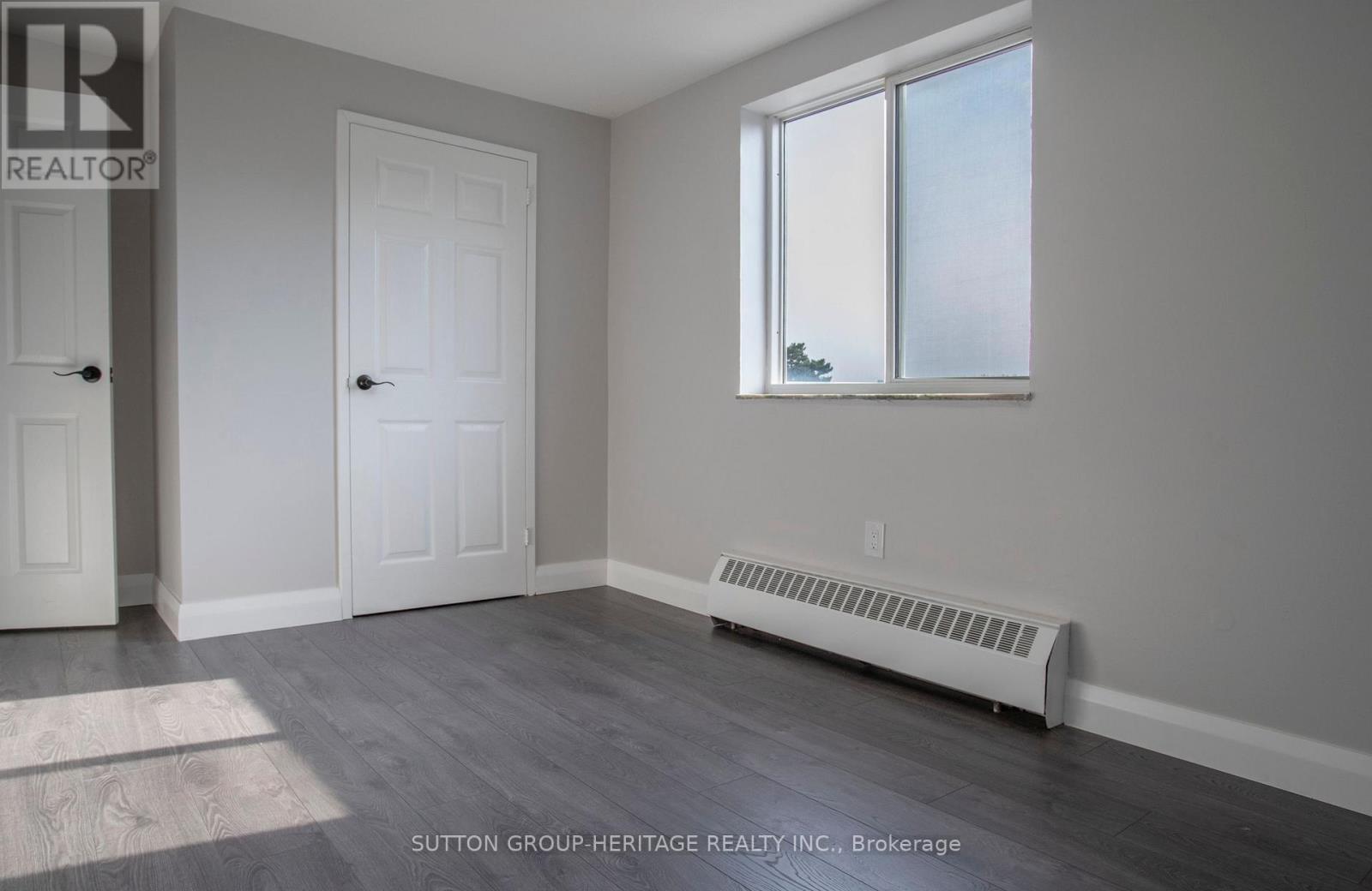301 - 936 Glen Street, Oshawa, Ontario  L1J 5Z7 - Photo 23 - E13670426