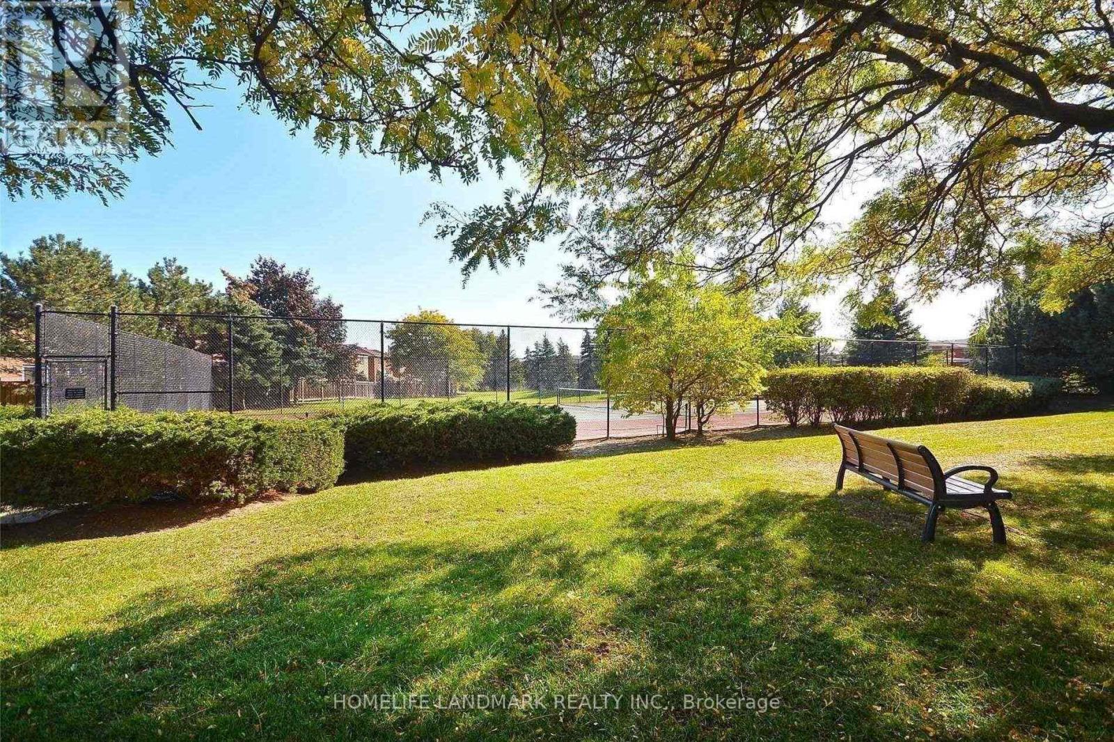 501 - 400 Webb Drive, Mississauga, Ontario  L5B 3Z7 - Photo 2 - W13234190