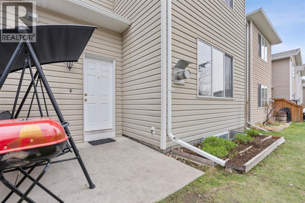27 Bridleridge View SW, Calgary, Alberta  T2Y 0A7 - Photo 37 - A2310777