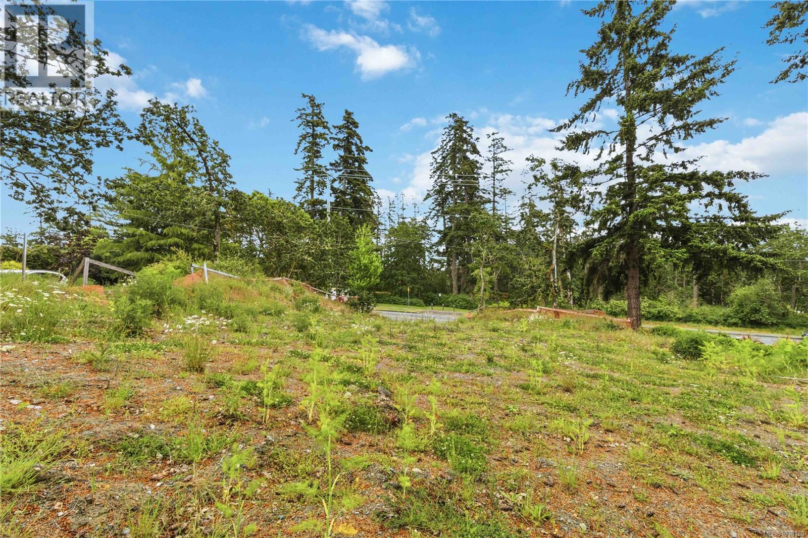 2204 Burnside Rd W, View Royal, British Columbia  V9B 6J6 - Photo 8 - 1038188
