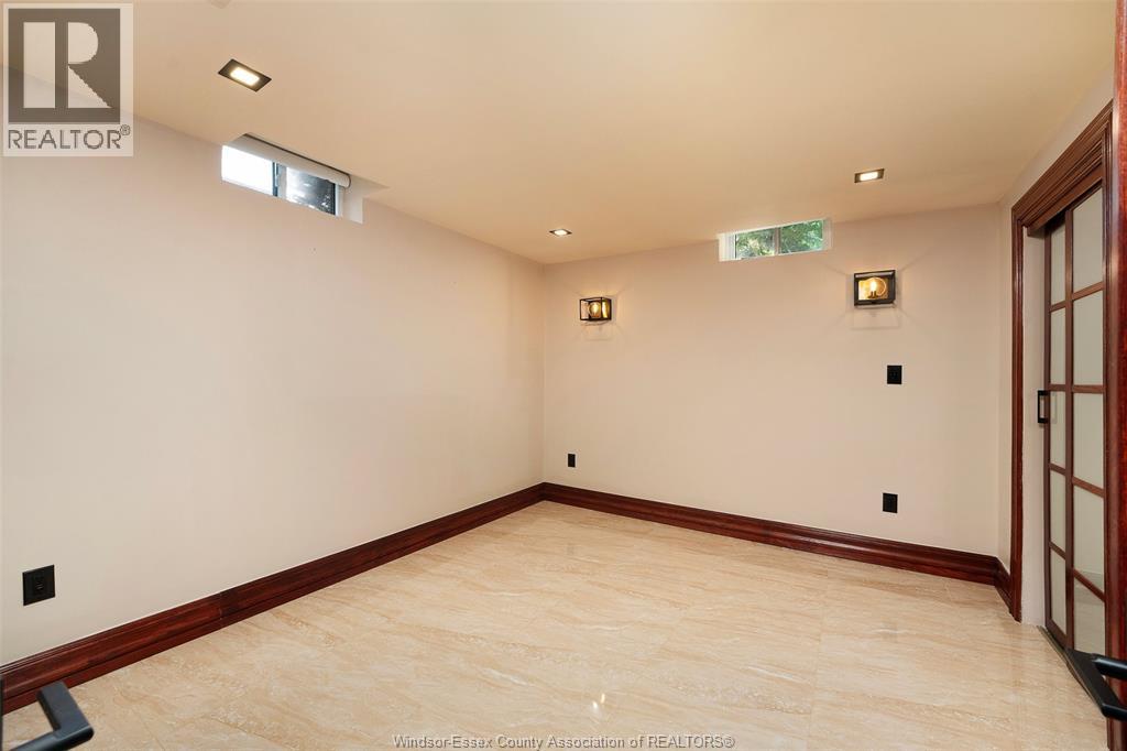 2116 Front Road North, Amherstburg, Ontario  N9V 3R3 - Photo 40 - 26019595