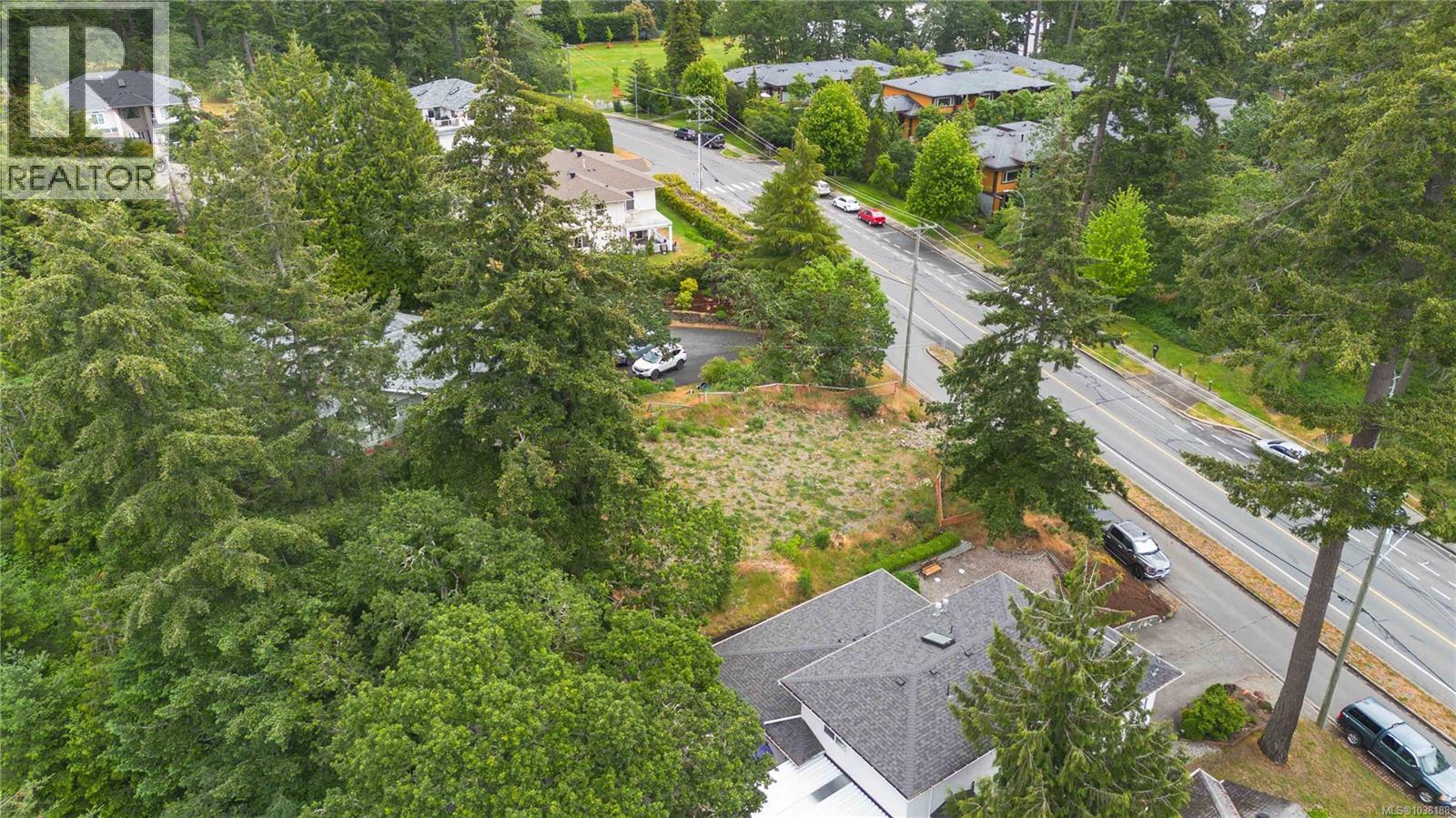 2204 Burnside Rd W, View Royal, British Columbia  V9B 6J6 - Photo 18 - 1038188