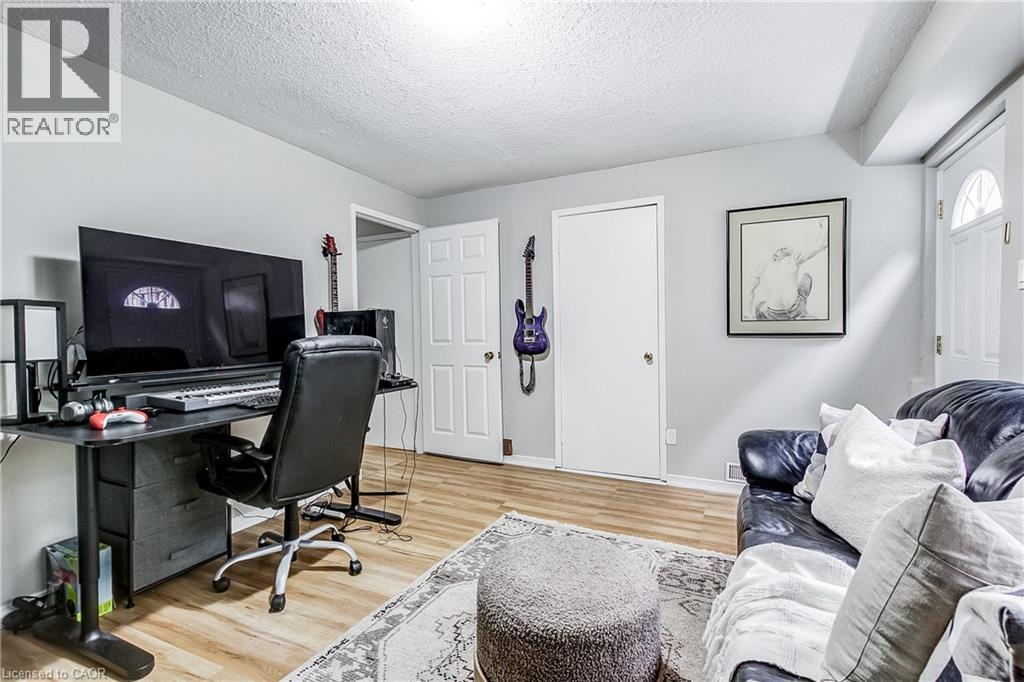 23 Watsons Lane Unit# 20, Dundas, Ontario  L9H 5G9 - Photo 36 - 40842930