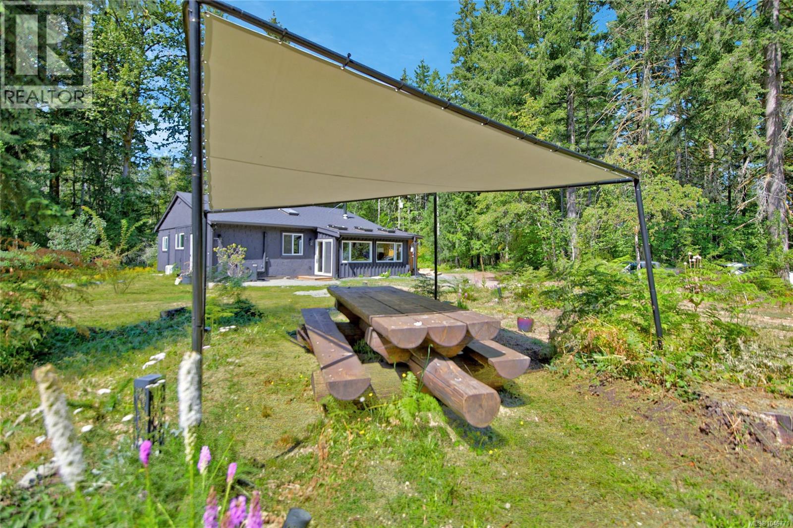 3569 Macaulay Rd, Black Creek, British Columbia  V9J 1E4 - Photo 55 - 1046771