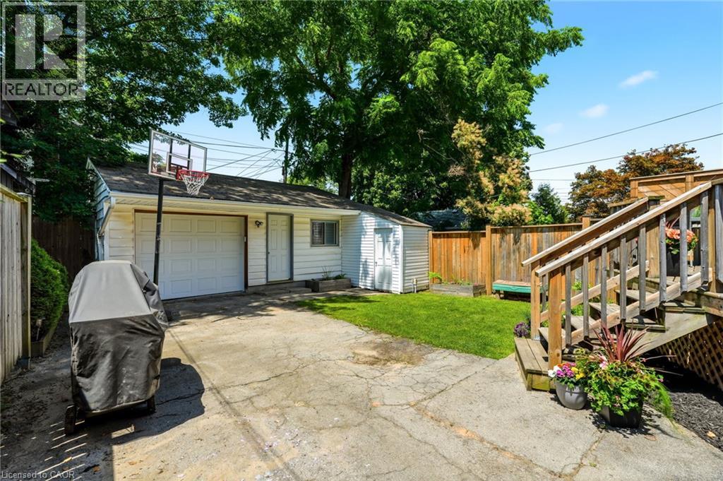 92 Province Street S, Hamilton, Ontario  L8K 2K8 - Photo 46 - 40848937
