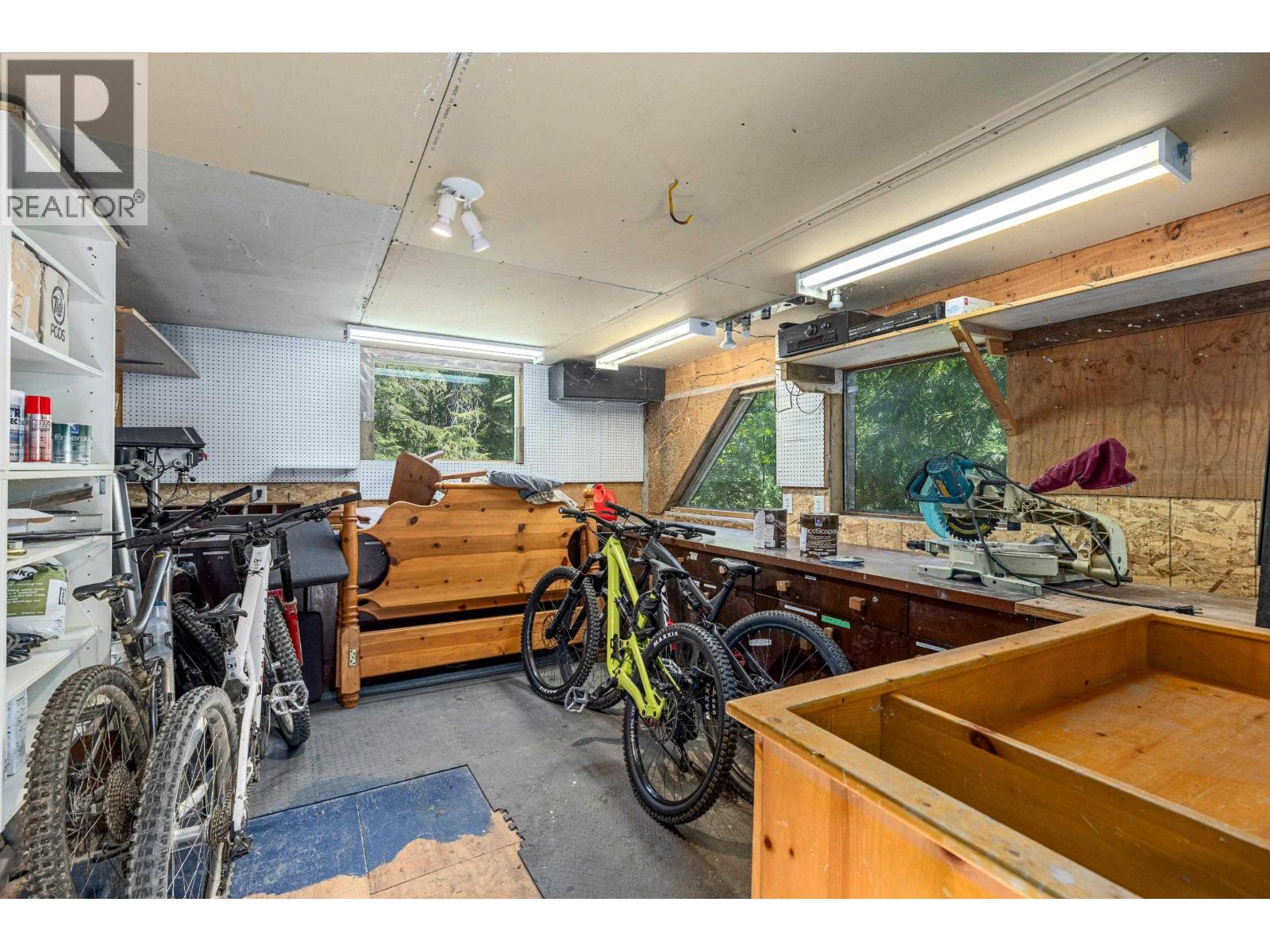 9480 Emerald Drive, Whistler, British Columbia  V8E 0G5 - Photo 38 - R3139277