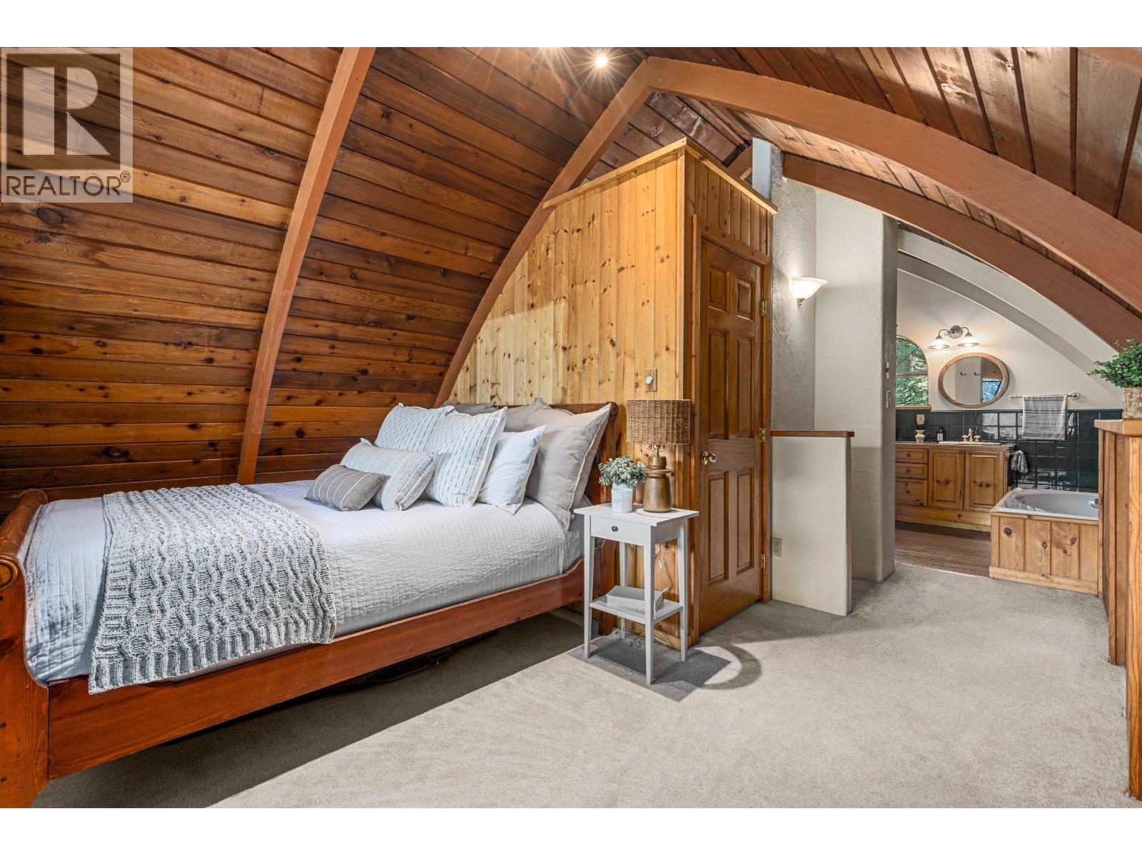 9480 Emerald Drive, Whistler, British Columbia  V8E 0G5 - Photo 16 - R3139277