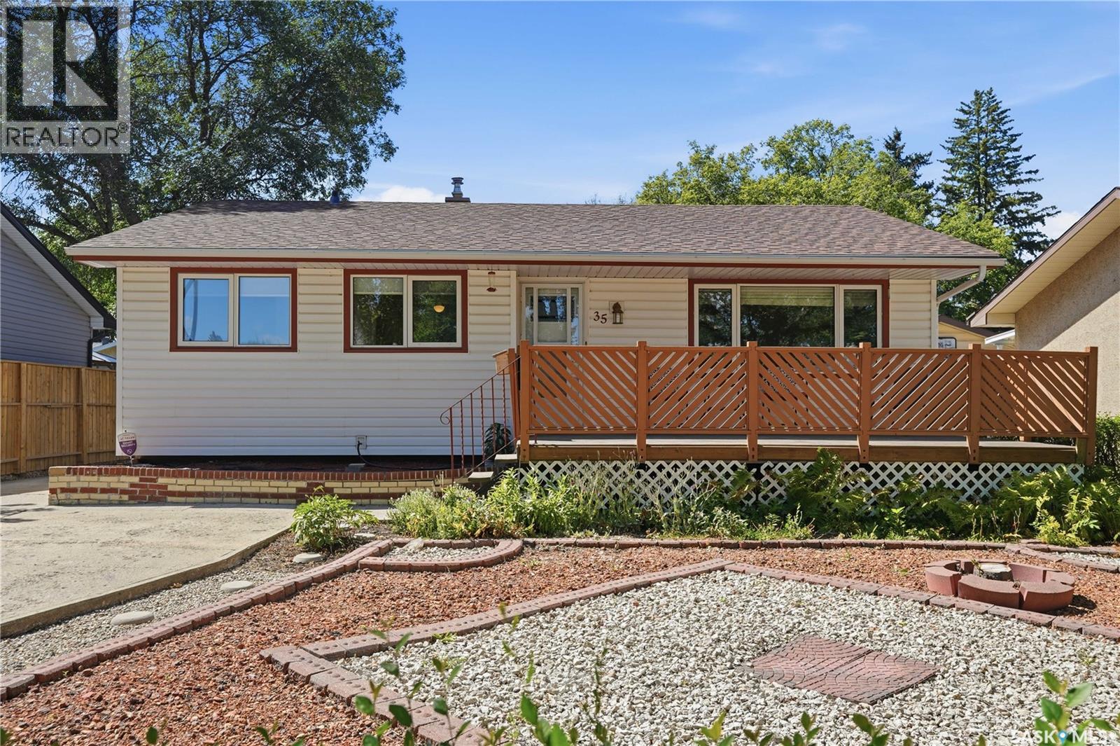 35 Elmview Road, Regina, Saskatchewan  S4R 0B1 - Photo 44 - SK045475