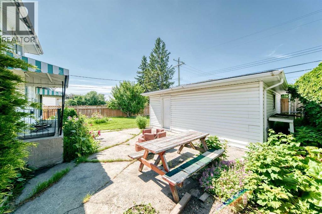 6839 Huntridge Hill NE, Calgary, Alberta  T2K 4A1 - Photo 40 - A2327673
