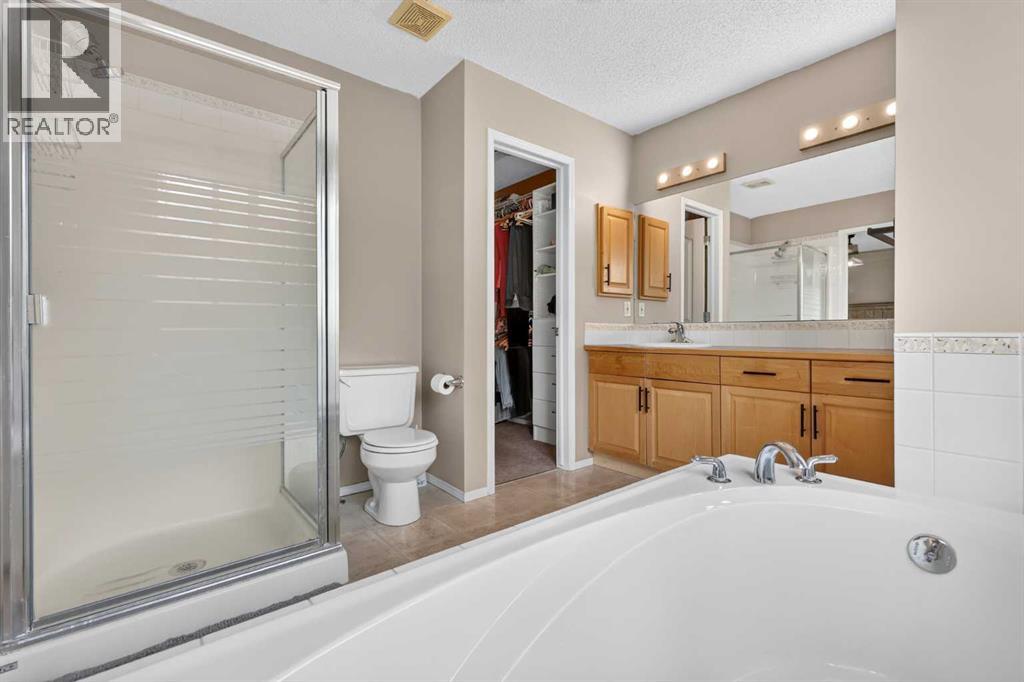 261 Panamount Hill NW, Calgary, Alberta  T3K 5M3 - Photo 21 - A2331287
