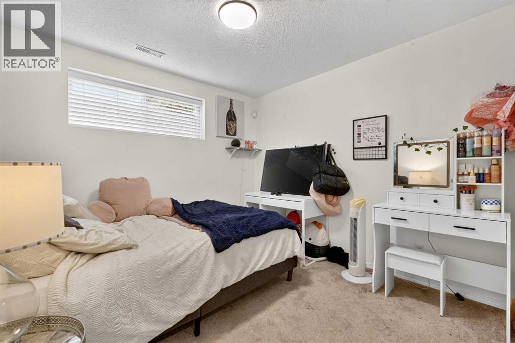 261 Panamount Hill NW, Calgary, Alberta  T3K 5M3 - Photo 26 - A2331287