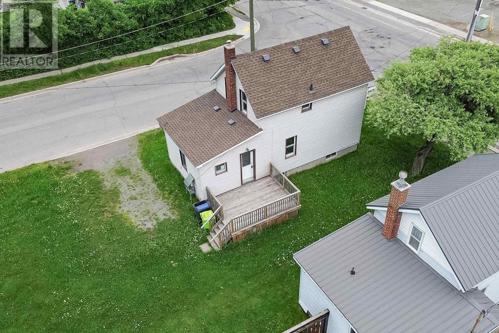 299 Goulais Ave, Sault Ste Marie, Ontario  P6C 5A2 - Photo 44 - SM261274