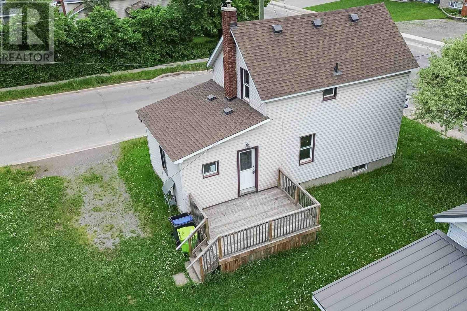 299 Goulais Ave, Sault Ste Marie, Ontario  P6C 5A2 - Photo 45 - SM261274
