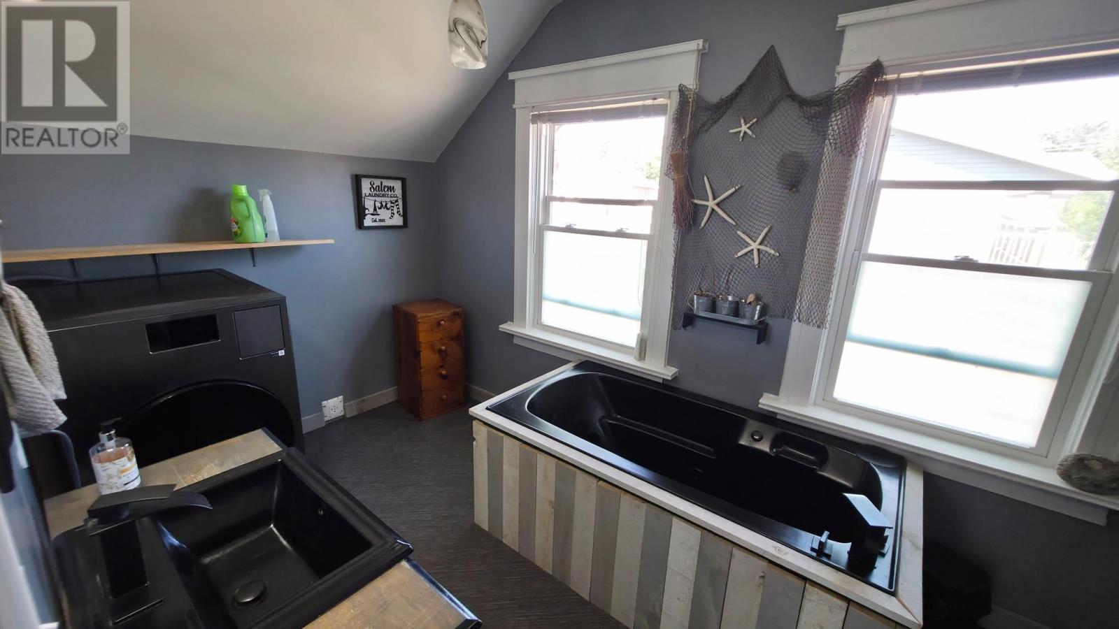 27 Abbott St, Sault Ste. Marie, Ontario  P6A 2V8 - Photo 35 - SM262172
