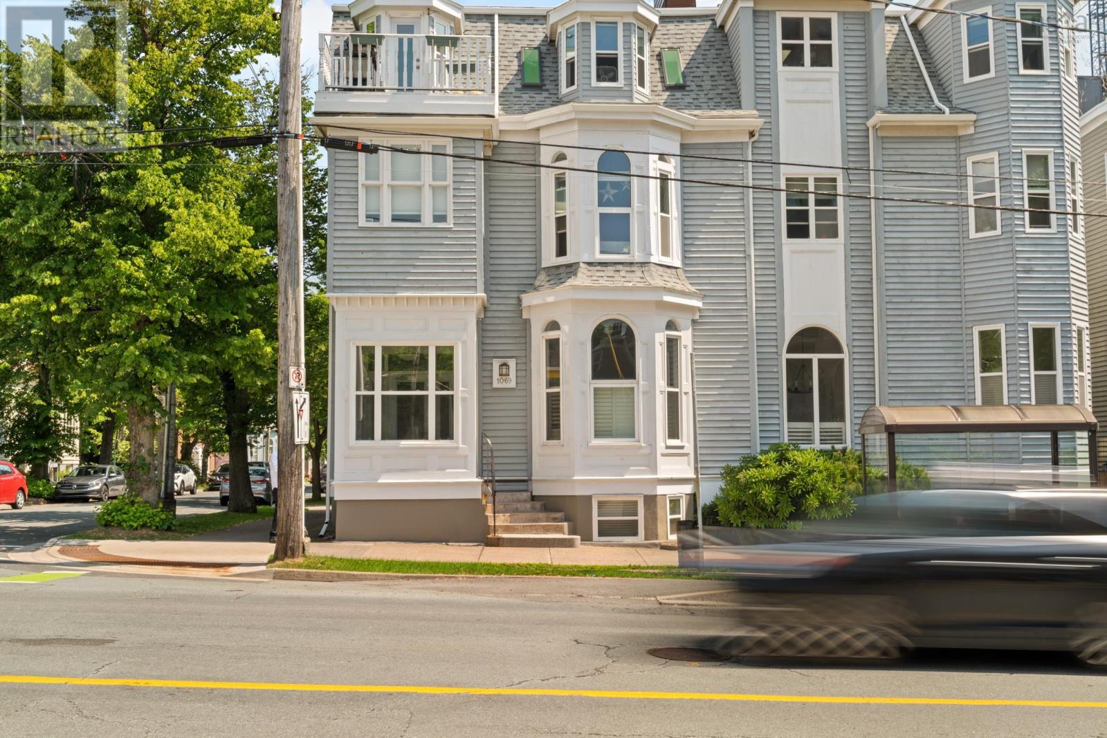 1 1069 South Park Street, Halifax, Nova Scotia  B3H 2W5 - Photo 1 - 202620511