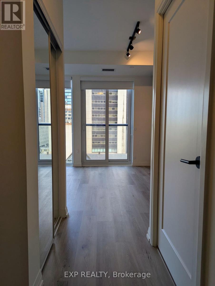 814 - 280 Dundas Street W, Toronto, Ontario  M5T 1V4 - Photo 14 - C13670018