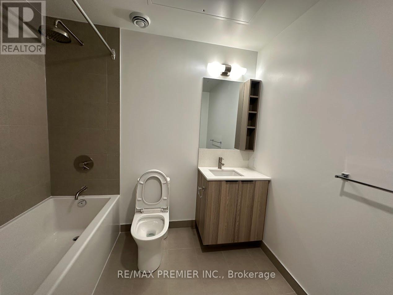 4601 - 55 Mercer Street, Toronto, Ontario  M5V 0W4 - Photo 10 - C13670036