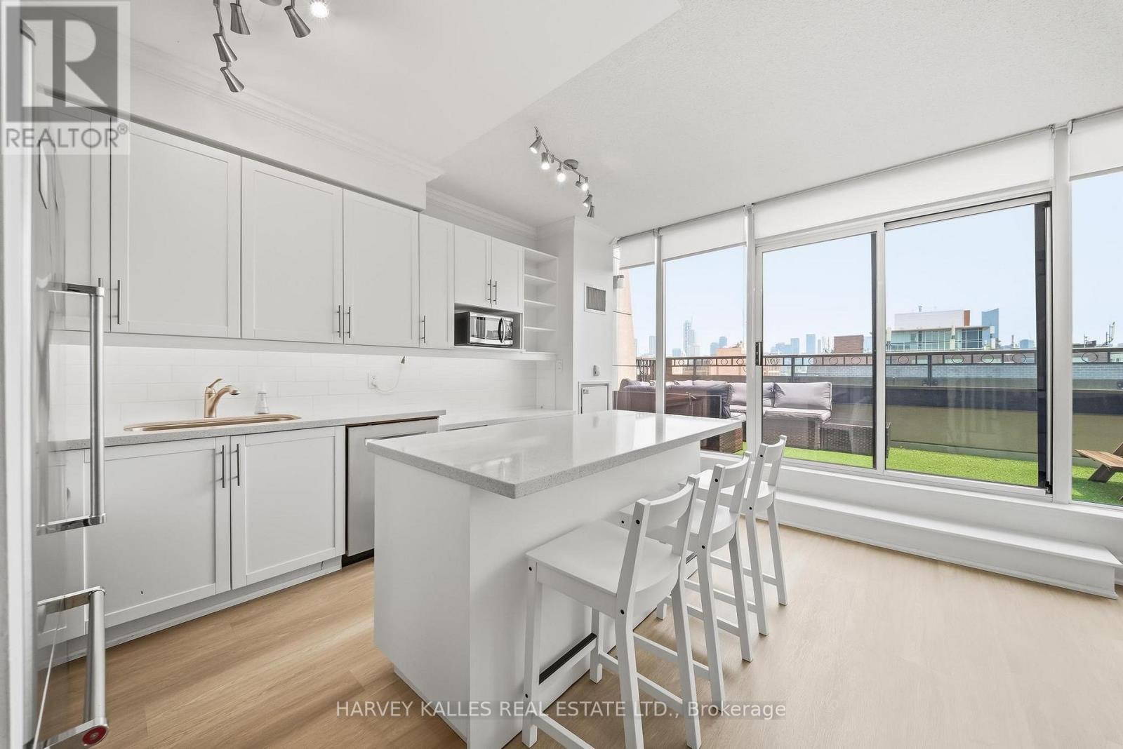 Ph14 - 308 Palmerston Avenue, Toronto, Ontario  M6J 3X9 - Photo 13 - C13670100