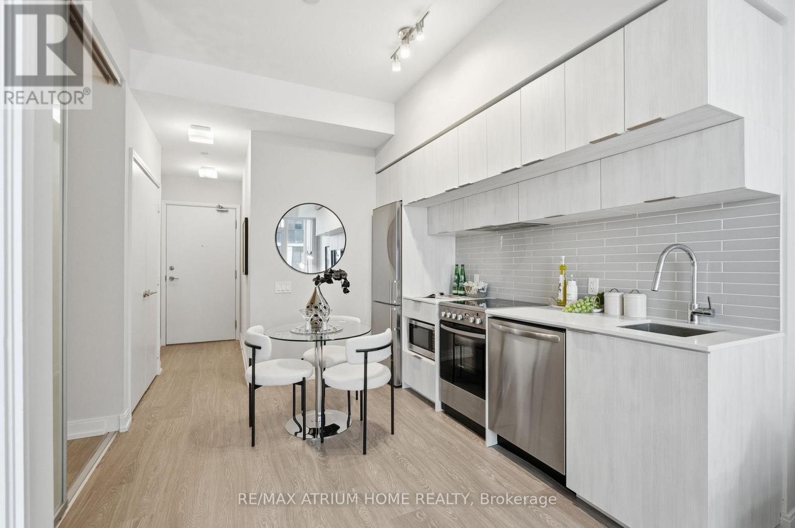 3601 - 181 Dundas Street E, Toronto, Ontario  M5A 0N5 - Photo 6 - C13670026
