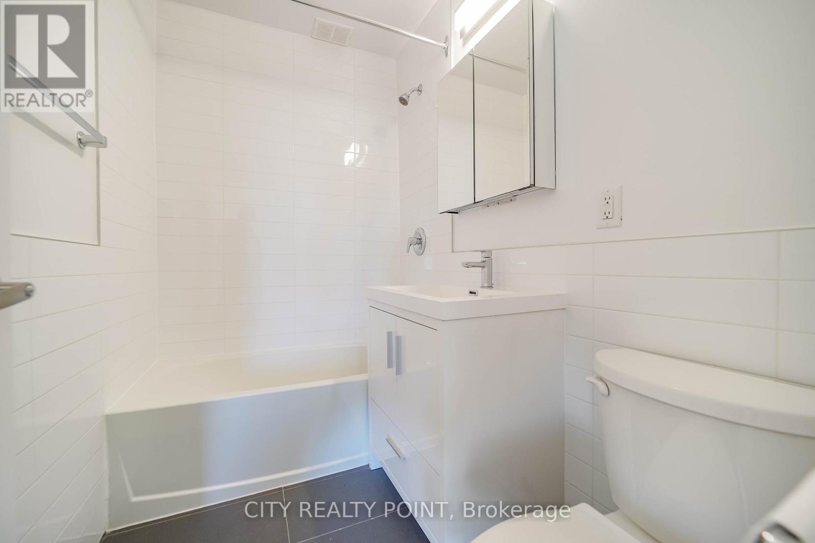 202 - 1545 Bathurst Street, Toronto, Ontario  M5P 3H6 - Photo 11 - C13670180