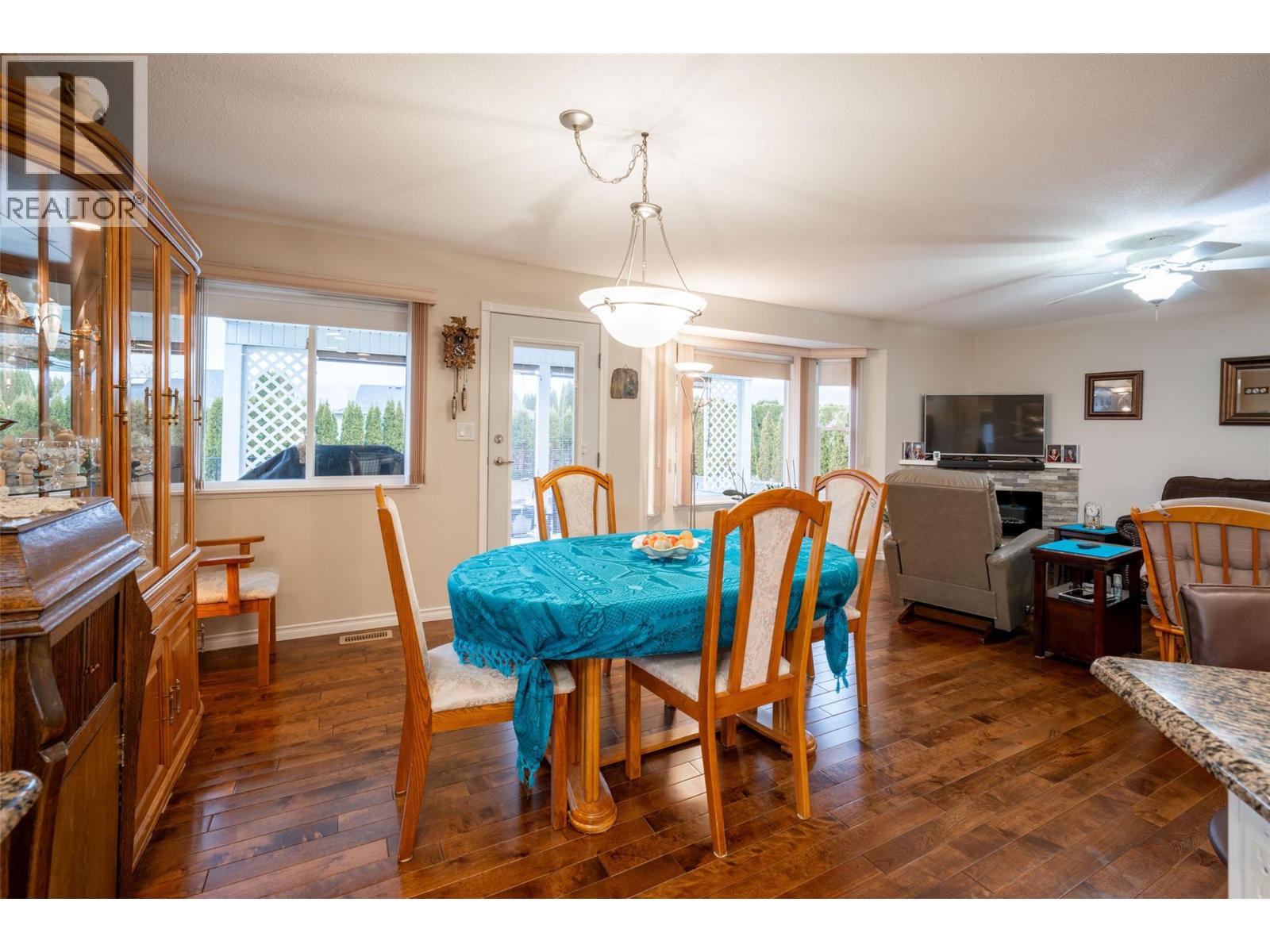 426 4th Street, Vernon, British Columbia  V1H 1Z1 - Photo 11 - 10391787