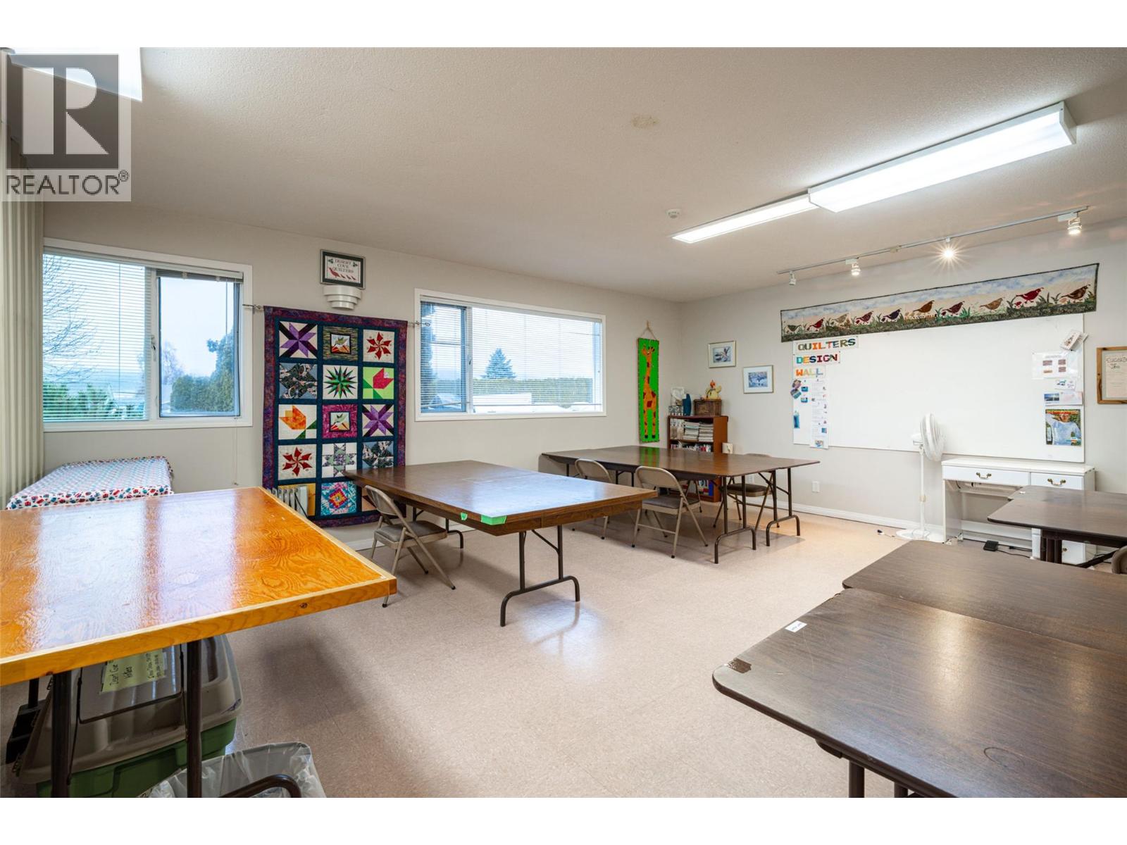 426 4th Street, Vernon, British Columbia  V1H 1Z1 - Photo 47 - 10391787