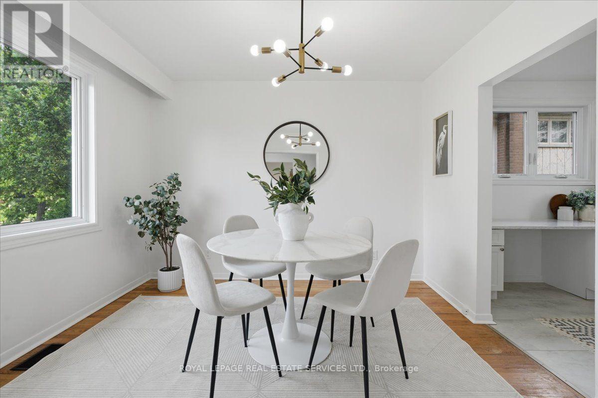 17 Rosegrove Place, Toronto, Ontario  M1S 1W5 - Photo 11 - E13670140